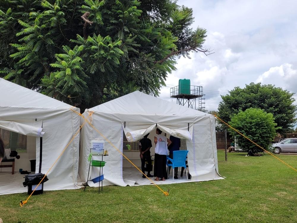 MSF participe à la lutte contre une épidémie de choléra dans le cadre d'une épidémie régionale dans le district de Dnola en février, 2024 © Carla Melki/MSF