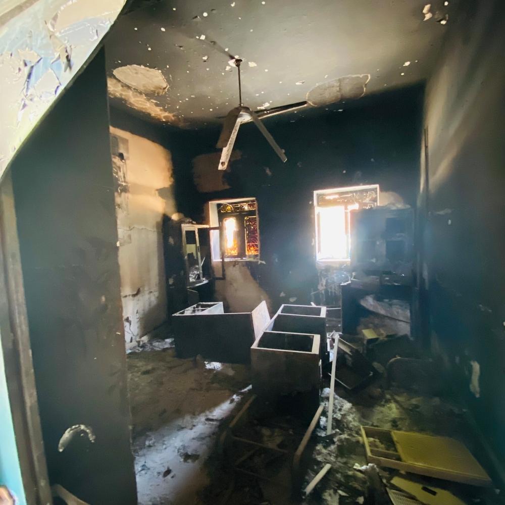 Les destructions qui ont suivi la prise d'assaut et le pillage d'un centre de santé soutenu par MSF au Soudan. ©MSF 