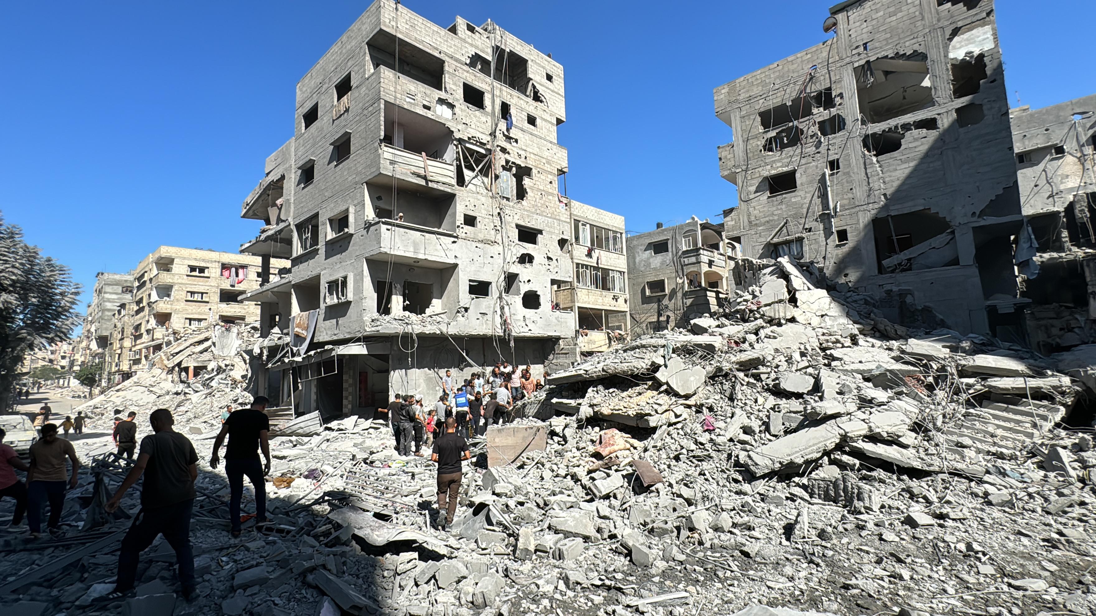 Scène de destruction au nord de Gaza après des bombardements.