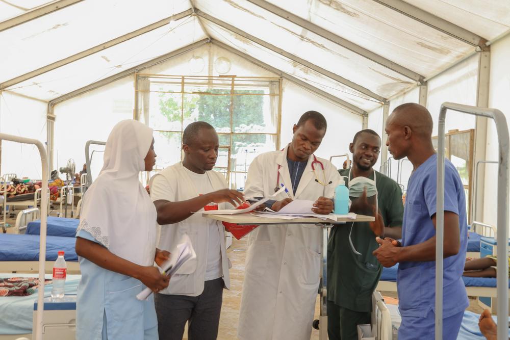 Dans la phase de stabilisation du ITFC (Centre d'alimentation thérapeutique intensive) de l'hôpital Ganjuwa, à Bauchi.