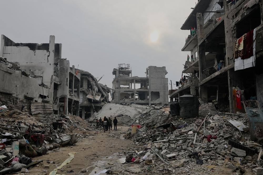 Rues et bâtiments détruits à Beit Lahia, dans le nord de Gaza.