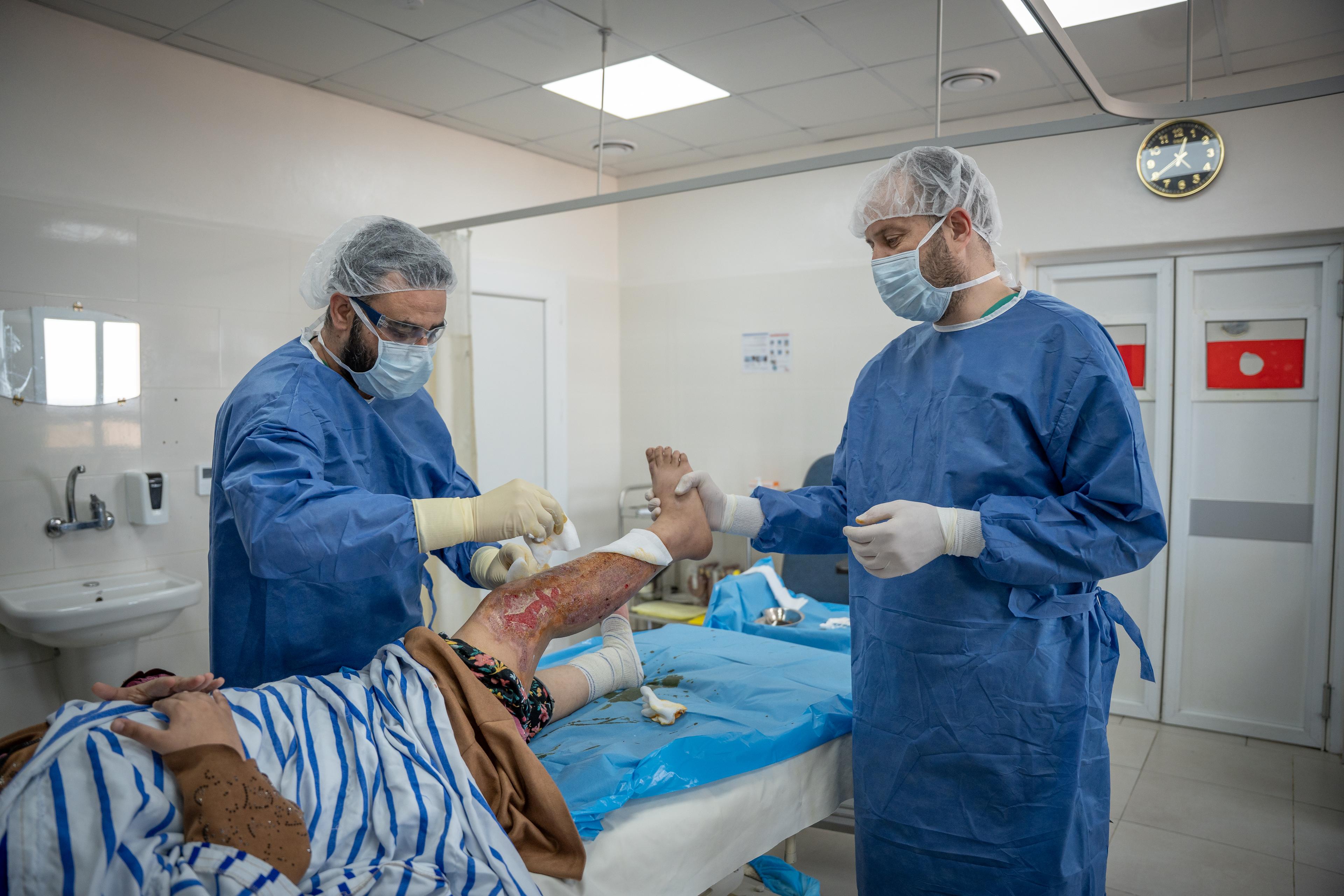 hôpital spécialisé dans le traitement des brûlés 