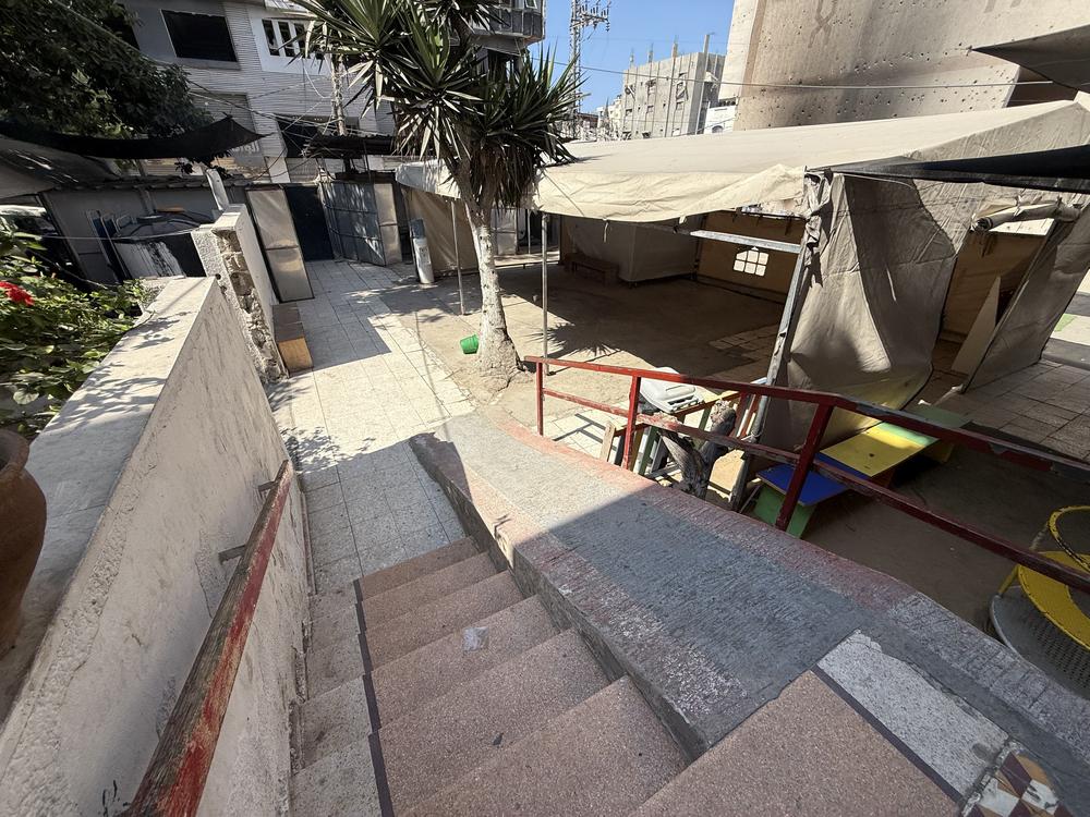 La clinique de MSF à Gaza-Ville, autrefois pleine de patients dans le besoin, est désormais vide après l’évacuation due à l’escalade de la campagne génocidaire israélienne à Gaza-Ville. Gaza, septembre 2025.  © MSF