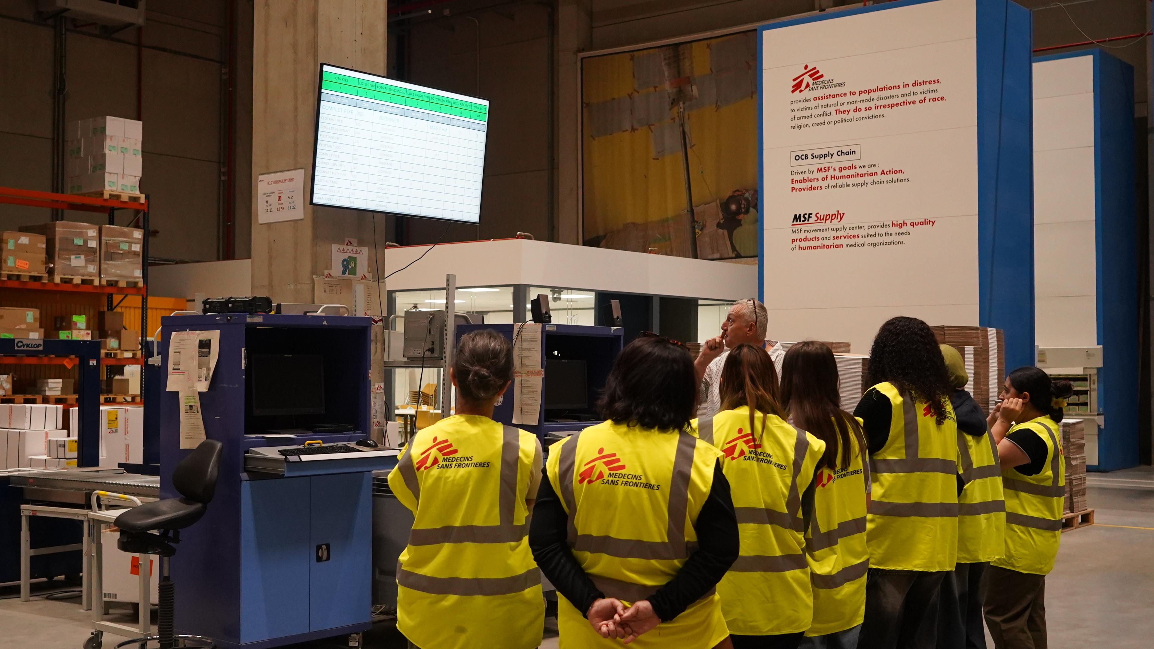 Visite de MSF Supply avec le groupe lauréat du Call to Action 2025-2026