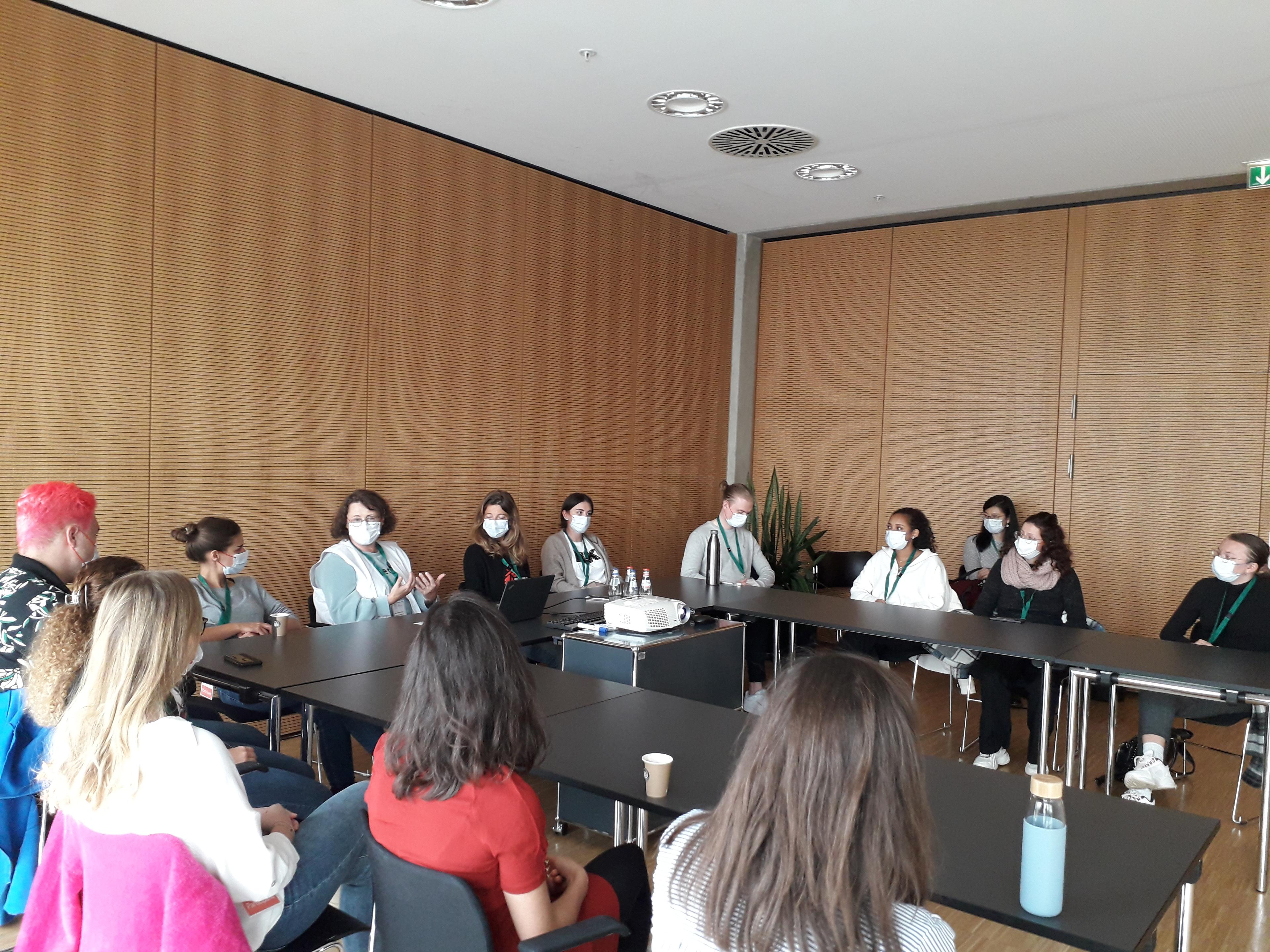 Stand MSF lors de la troisième édition du « Dag vum Lëtzebuerger Gesondheetssystem », organisé par l’Association Luxembourgeoise des Étudiants en Médecine (ALEM). Kirchberg, Luxembourg. 24 septembre 2022. 