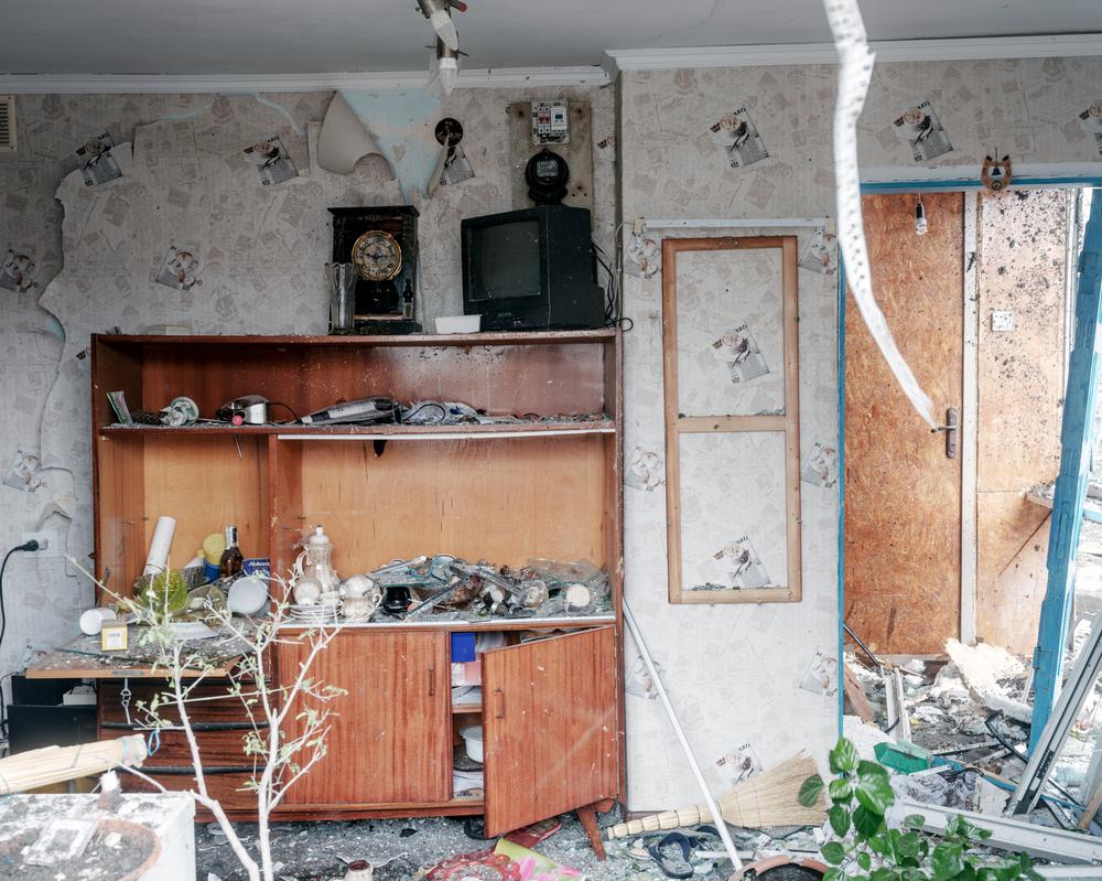 UKRAINE. Mariupol. 24 février 2022. Une maison civile détruite par une fusée. 
