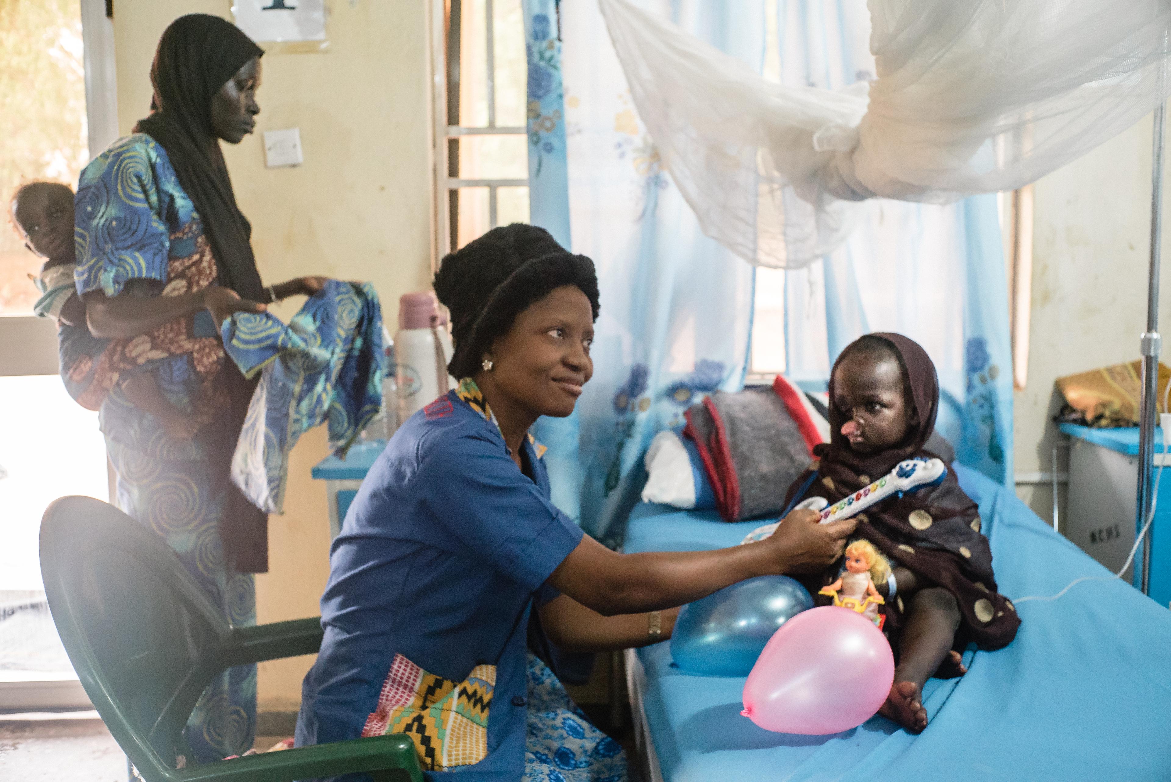 Une survivante du Noma âgée de six ans. Sokoto, Nigeria.Octobre 2017. 