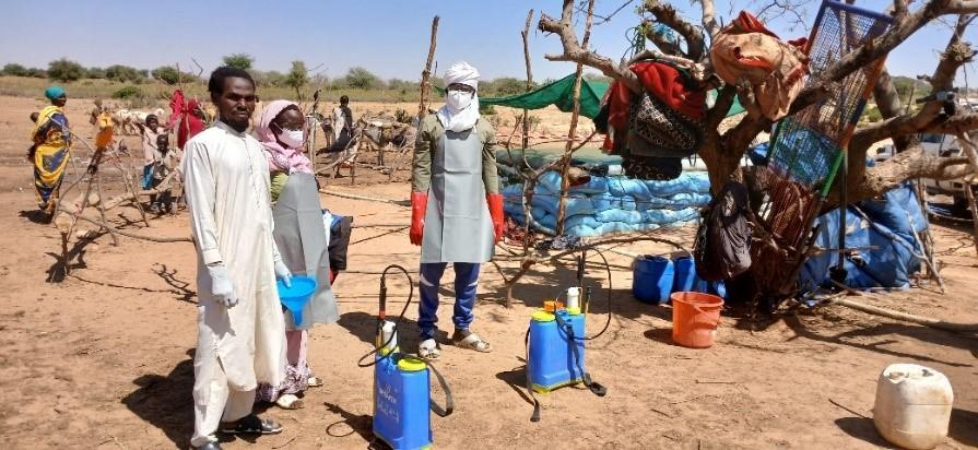 Formation de l’équipe chargée de la chloration de l’eau et la désinfection des bidons. Novembre, 2024. Wadi Fira, Tchad. © Roland Couprie/ MSF