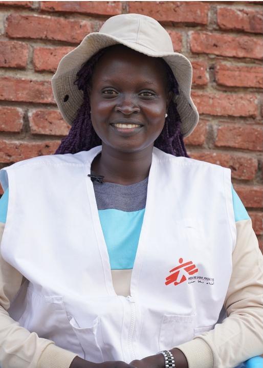 Akuol Elizabeth, responsable des agents de santé communautaires de MSF dans le projet d'urgence de Renk