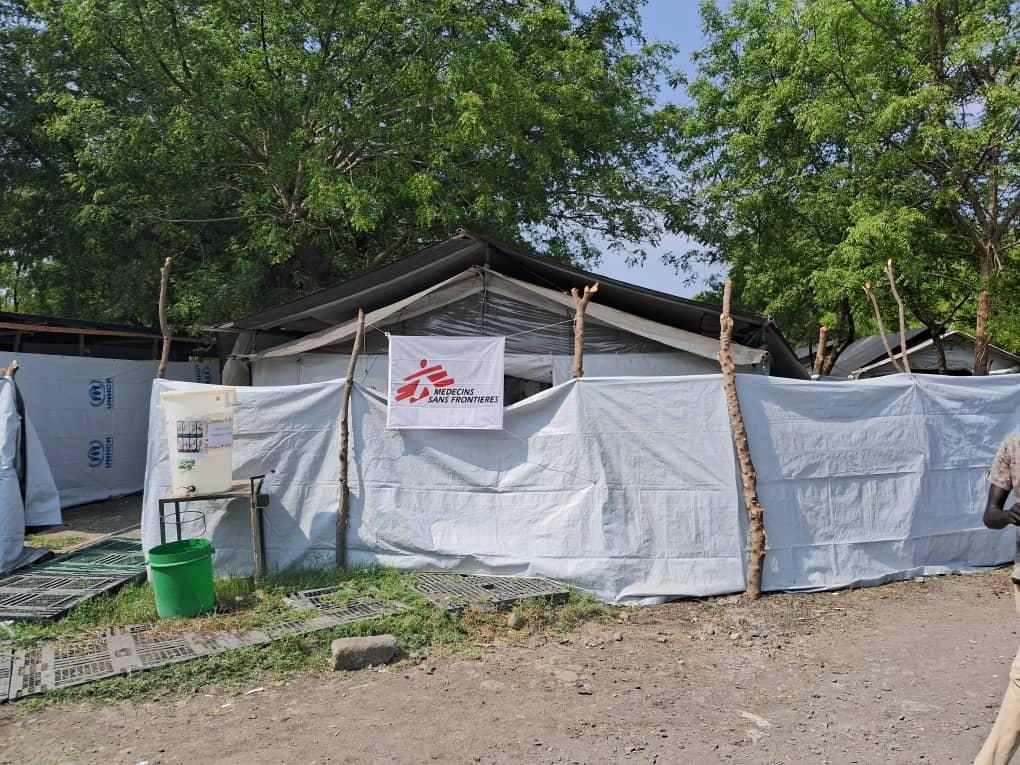 À Akobo, dans l'État de Jonglei, au Soudan du Sud, les équipes MSF ont mis en place une réponse d'urgence au choléra pour soutenir les efforts du ministère de la Santé depuis début mars 2025 © MSF