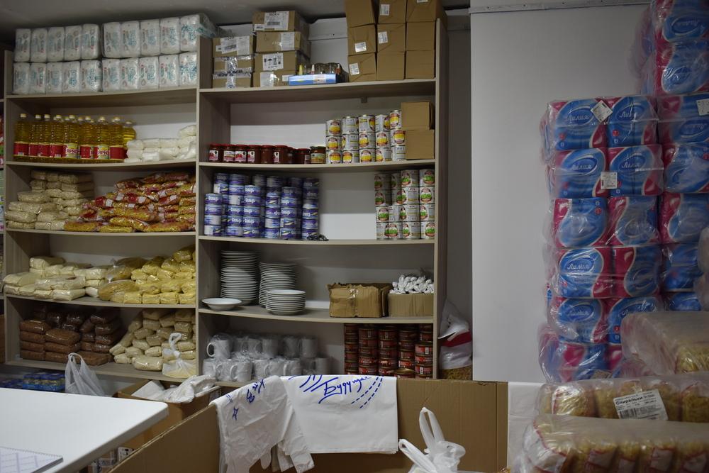 Essential items at the NGO Path to the Future, based in Belgorod. MSF, in close collaboration with the NGO Path to the Future, is delivering food, hygiene products and medical supplies to displaced people. 