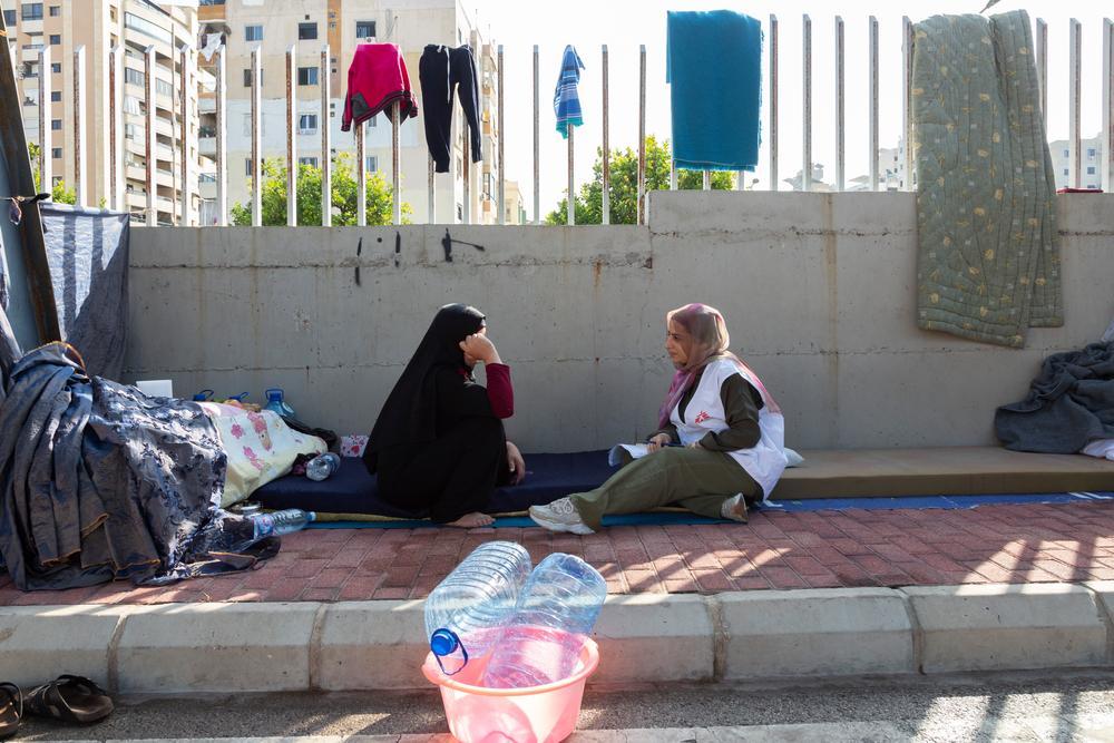 Um Mohammad, 40 ans est réfugiée avec ses trois filles à Saida, dans le sud du Liban.