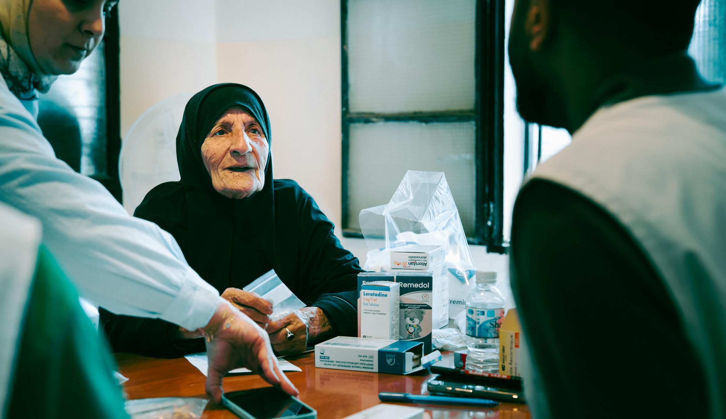 Patiente de l'Unité médicale mobile de MSF à Jebshit, Liban
