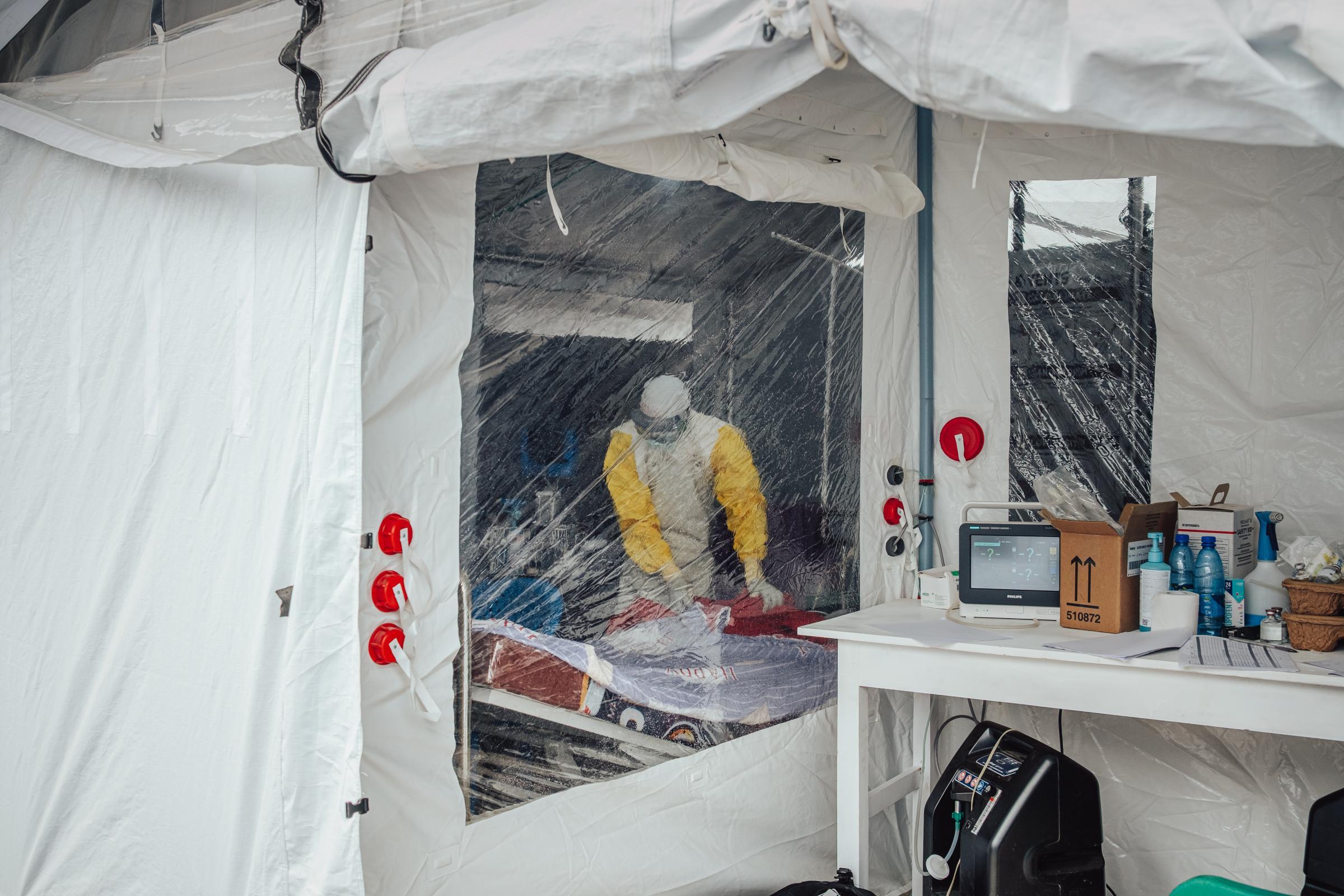 Ebola : « L'épidémie ne montre aucun signe de ralentissement »